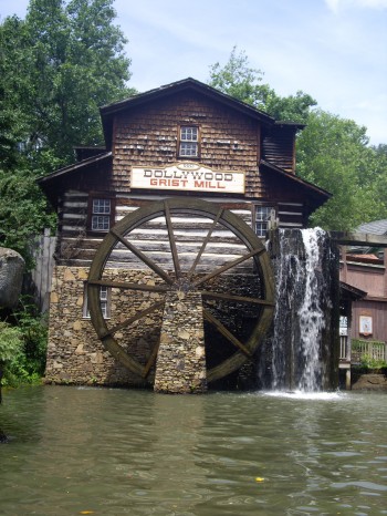 Dollywood Grist Mill